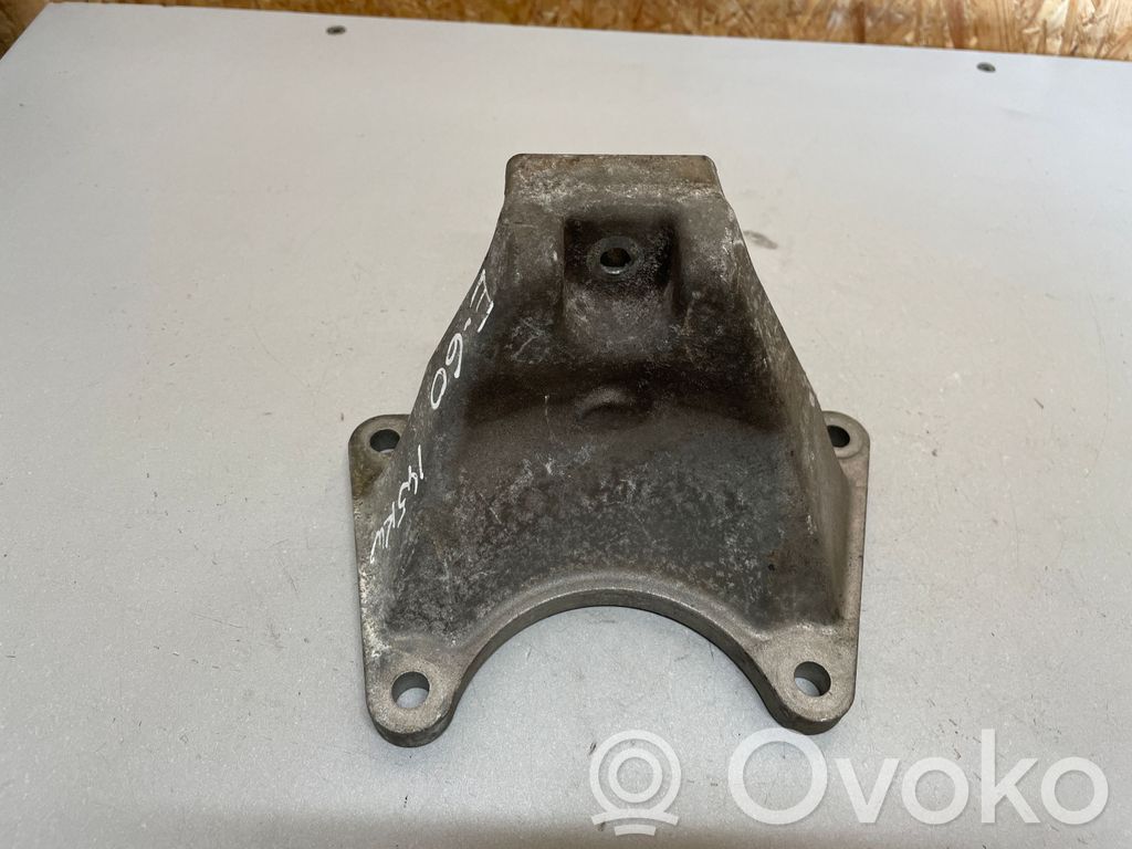 BMW 5 E60 E61 Gearbox mounting bracket 