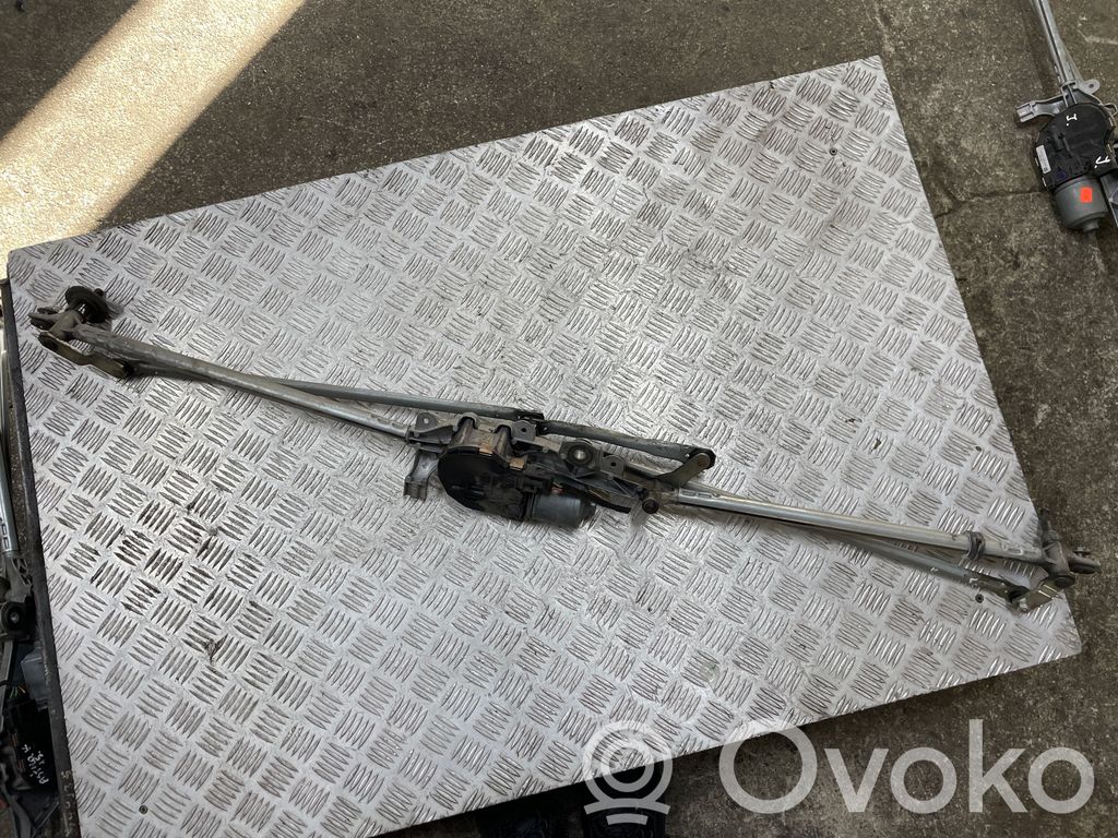Opel Astra J Wischergestänge Wischermotor vorne 