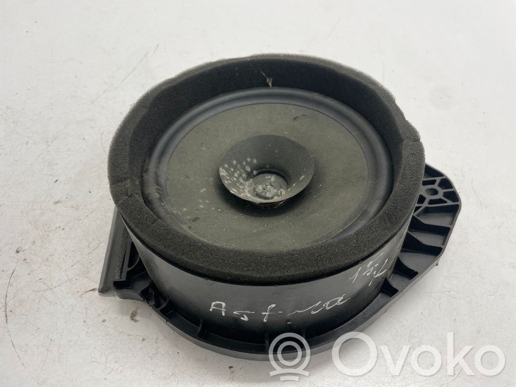 Opel Astra K Rear door speaker 