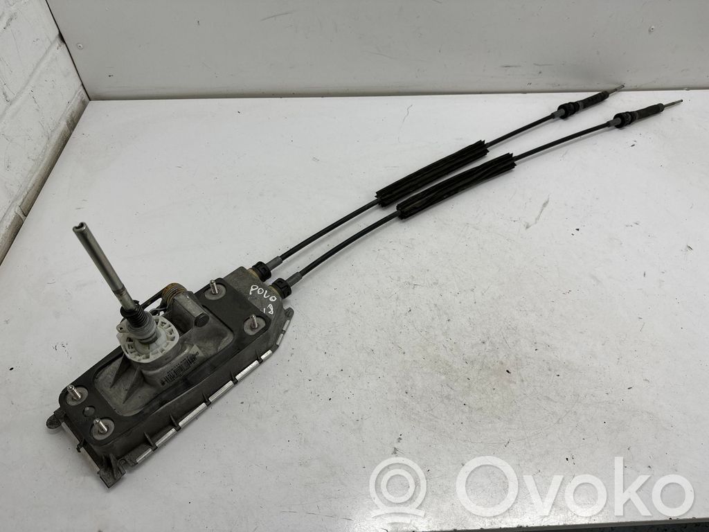 Volkswagen Polo V 6R Gear shifter/selector 