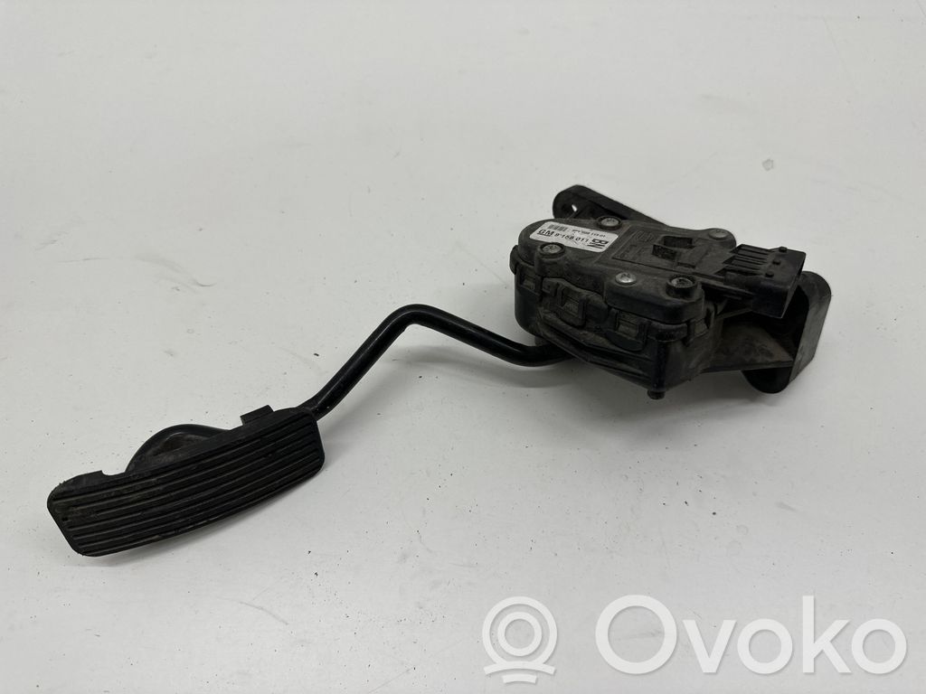 Opel Astra H Pédale d'accélérateur 