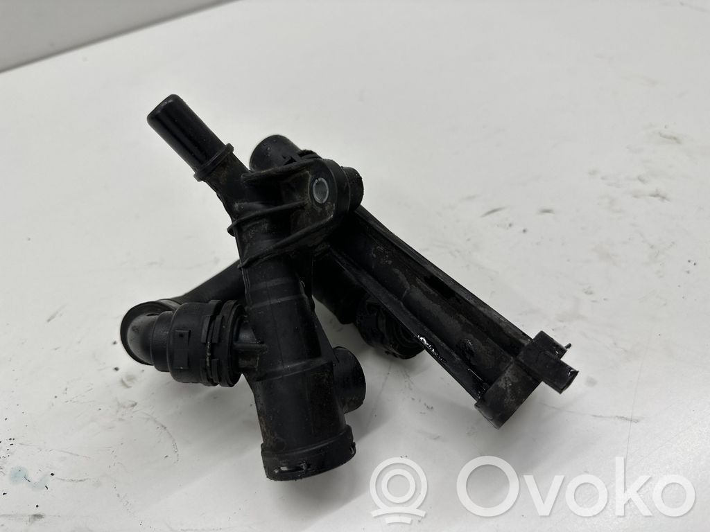 BMW 5 F10 F11 Engine coolant pipe/hose 