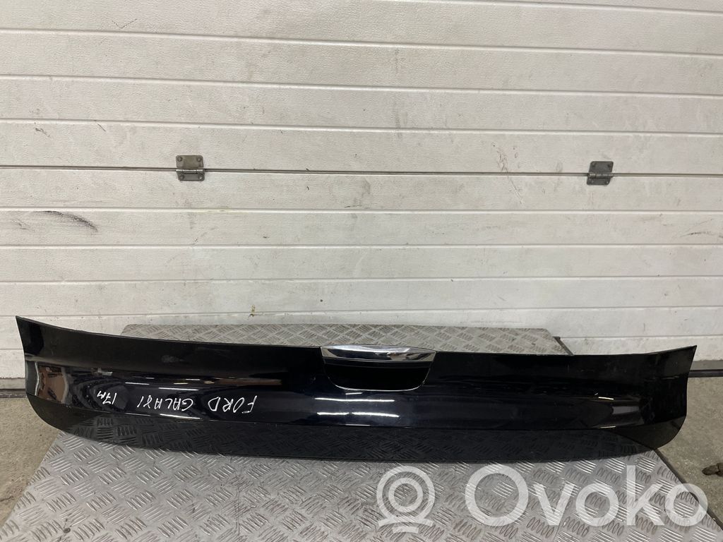 Ford Galaxy Tailgate trim 