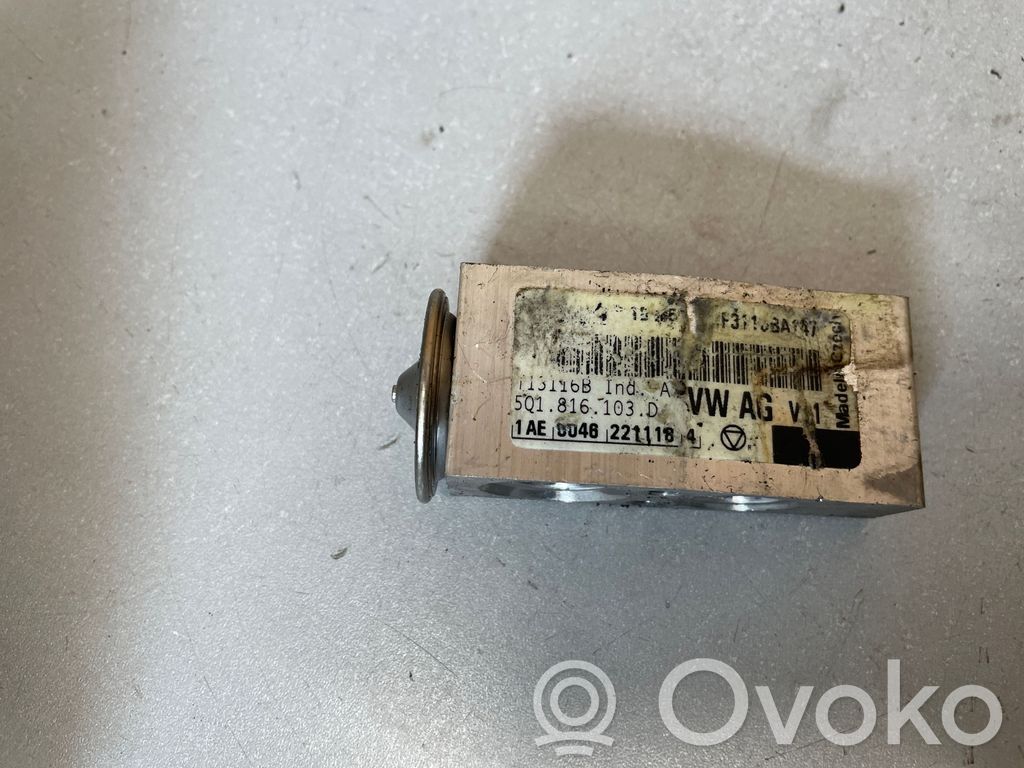Zawór rozprężny klimatyzacji A/C   5Q1816103D