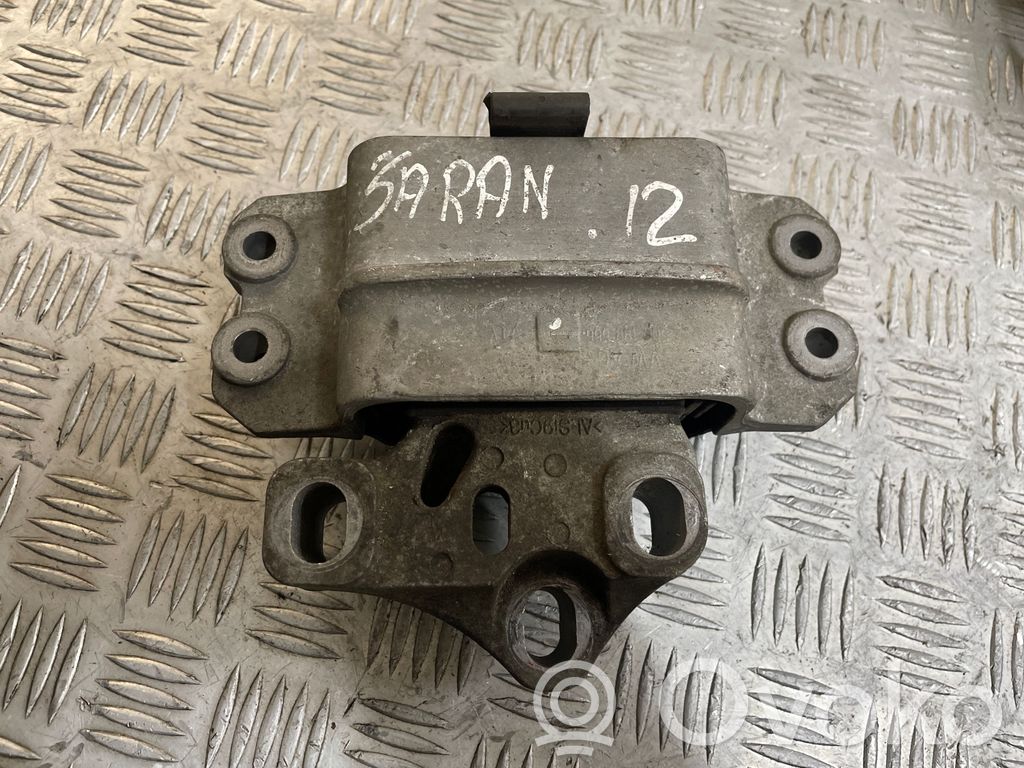 Volkswagen Sharan Engine mount bracket 