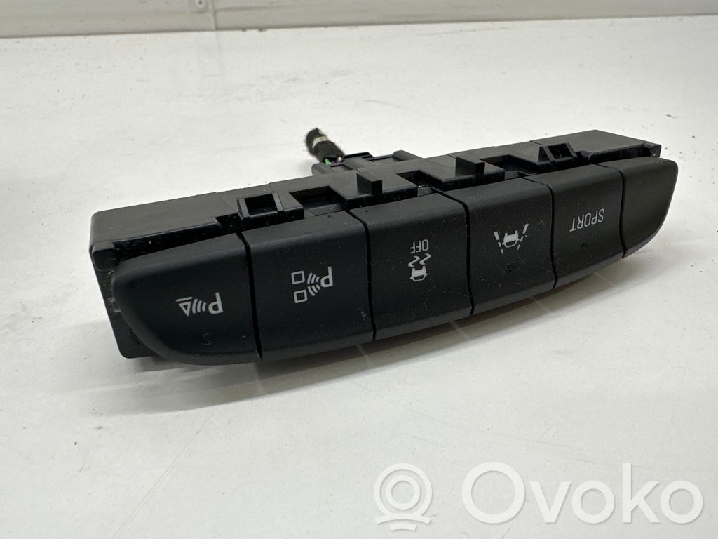 Opel Astra K A set of switches 