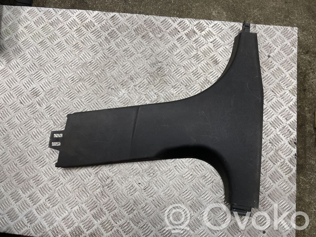 BMW 3 G20 G21 B-pilarin verhoilu (alaosa) 