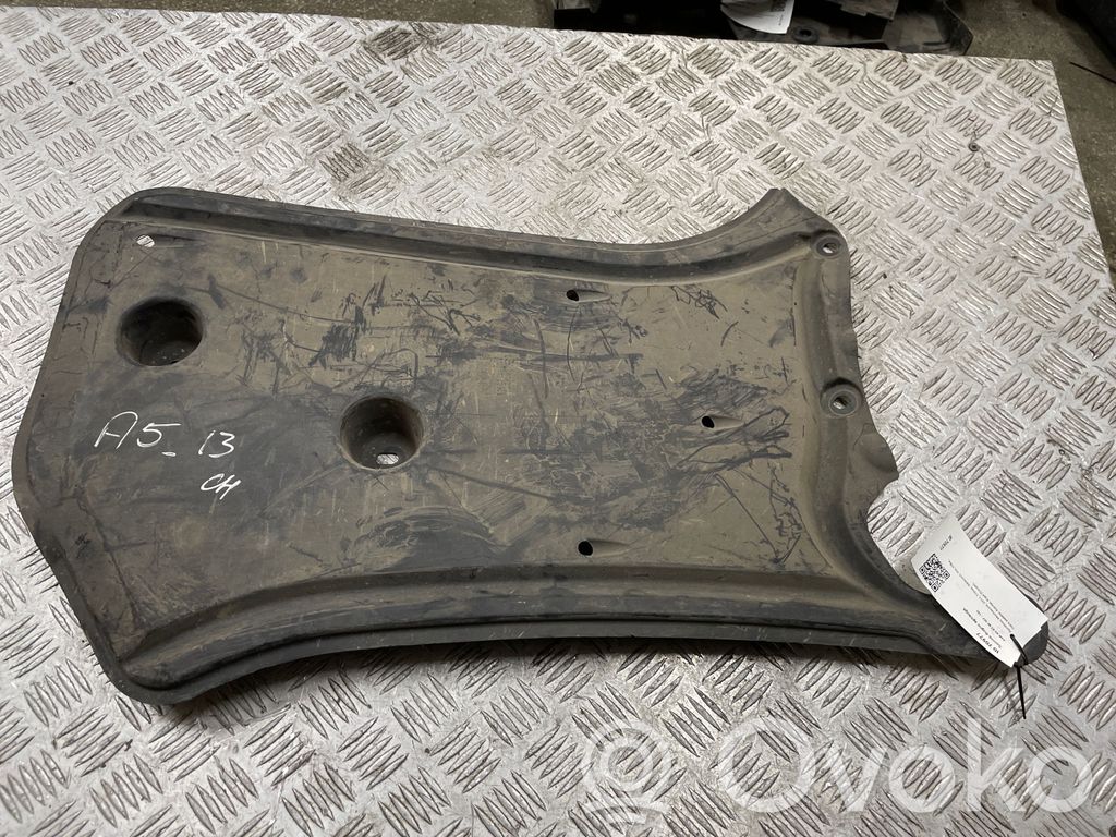 Audi A5 8T 8F Osłona boczna podwozia 