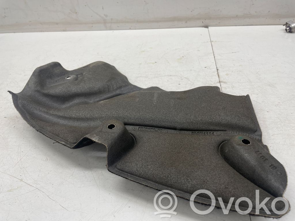 BMW 5 G30 G31 G38 Engine bonnet/hood sound/heat insulation 