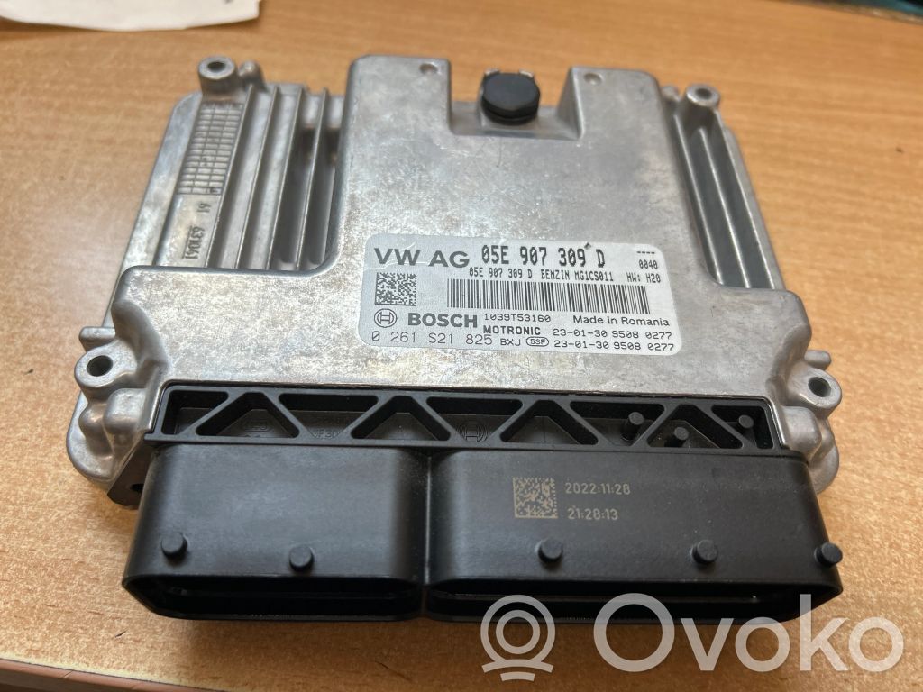 Skoda Octavia Mk4 Engine control unit/module 