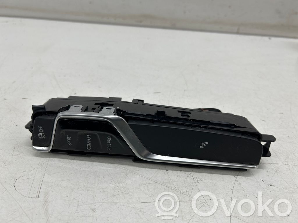 BMW iX3 G08 A set of switches 