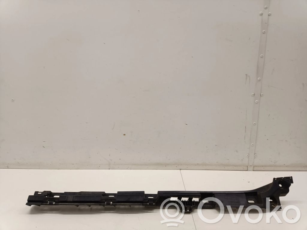 BMW 5 F10 F11 Ślizg listwy progowej 
