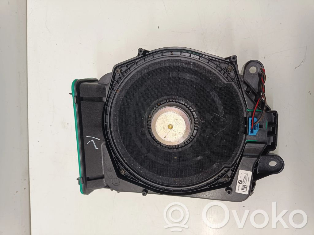 BMW 5 G30 G31 G38 Głośnik niskotonowy 