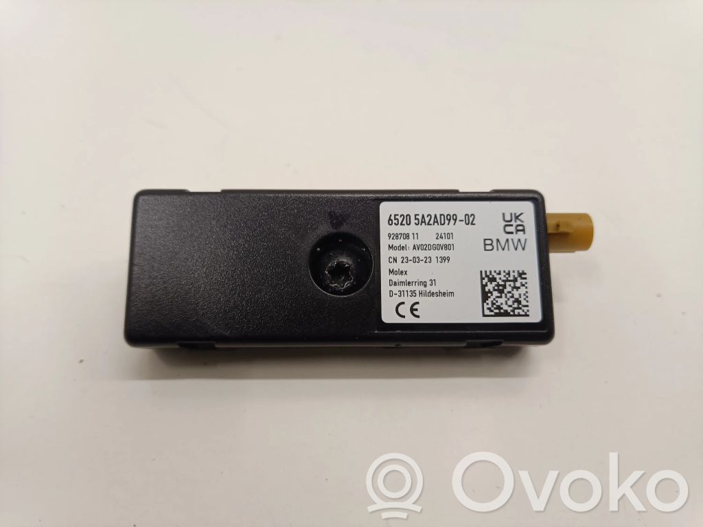 BMW 5 G30 G31 G38 Aerial antenna amplifier 