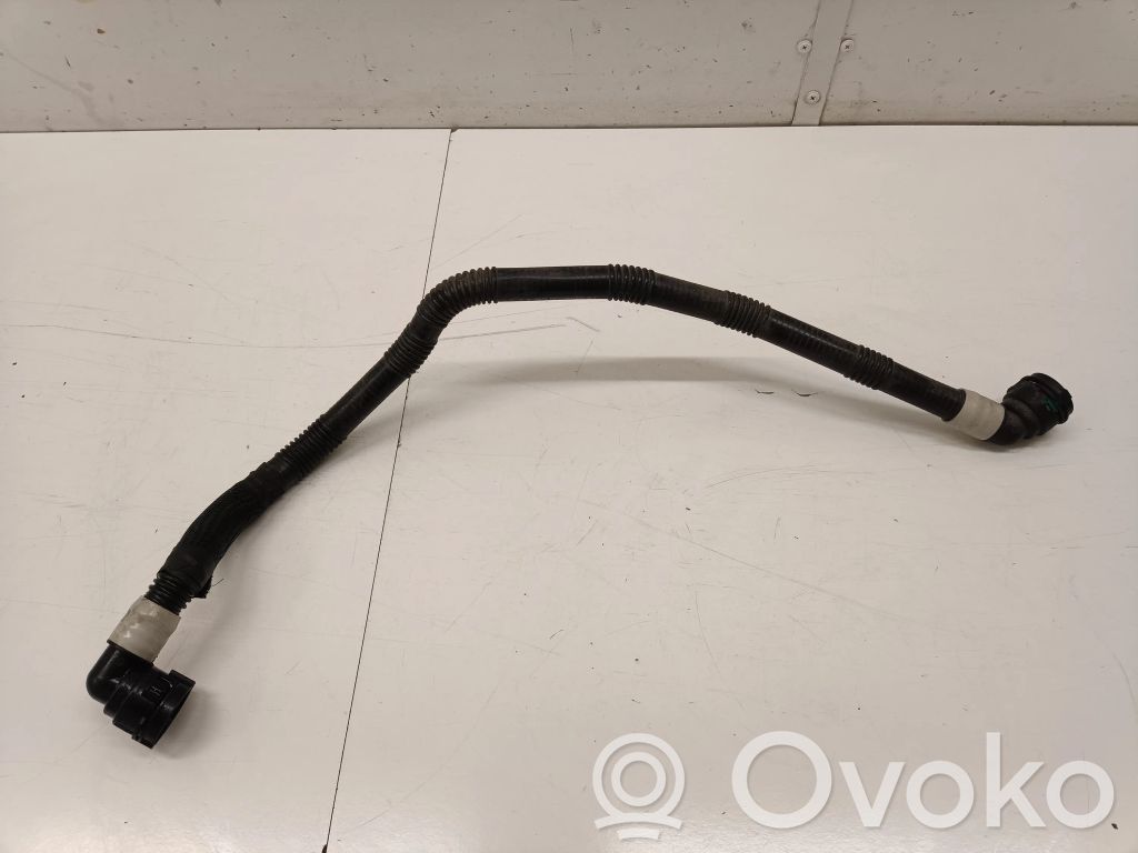 Engine coolant pipe/hose   107758900E
