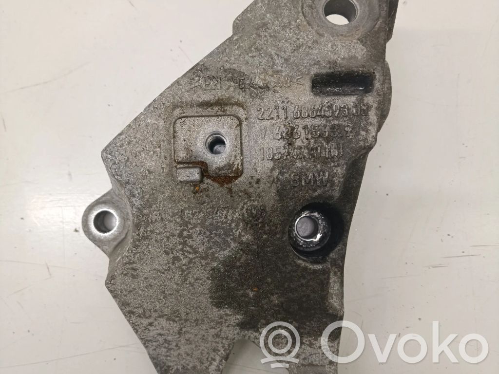 BMW 5 G30 G31 G38 Engine mounting bracket 