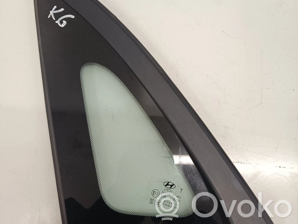 Hyundai Kona I Rear side window 
