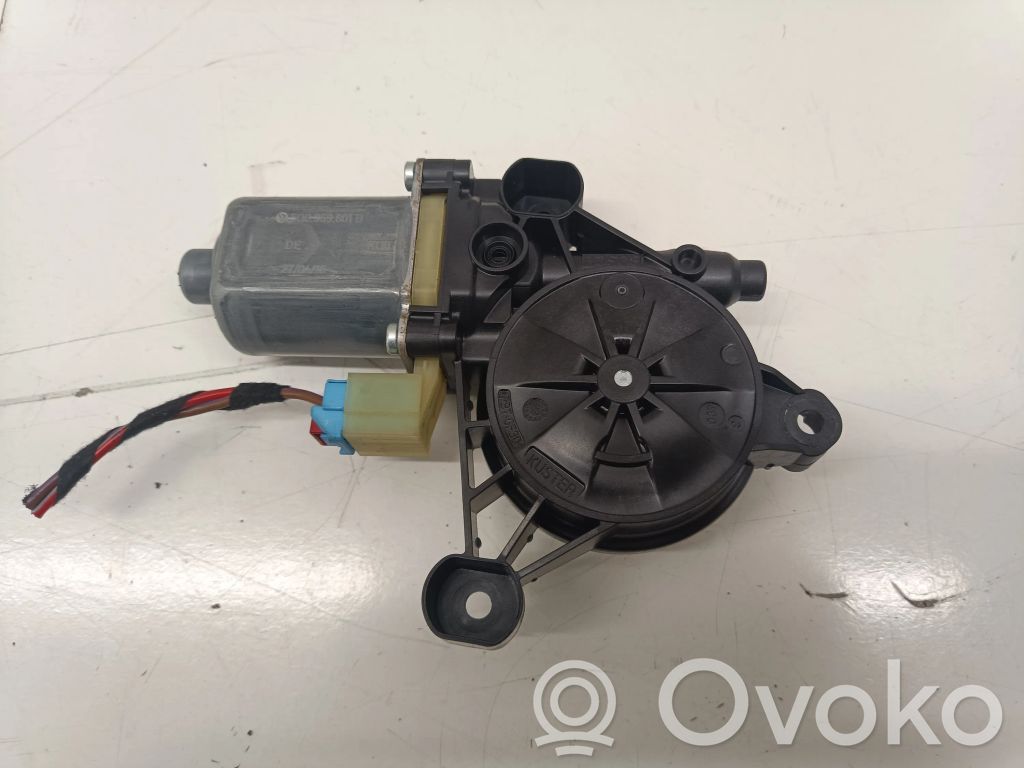 Fensterhebermotor Tür vorne   5Q0959801B