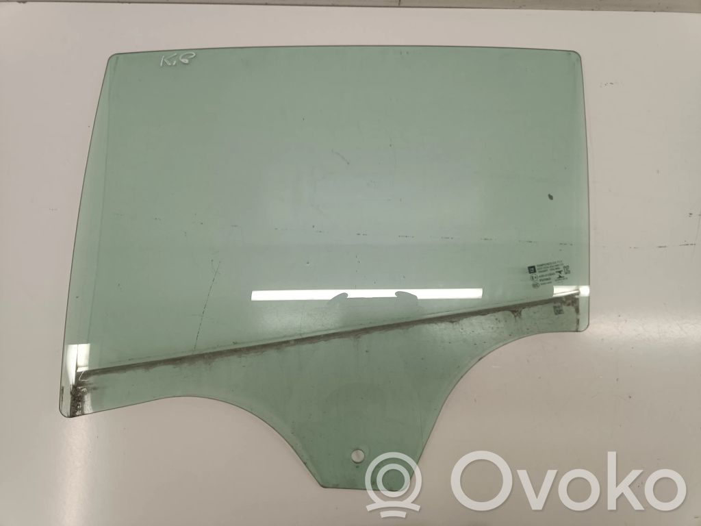 Opel Astra K Szyba drzwi tylnych 
