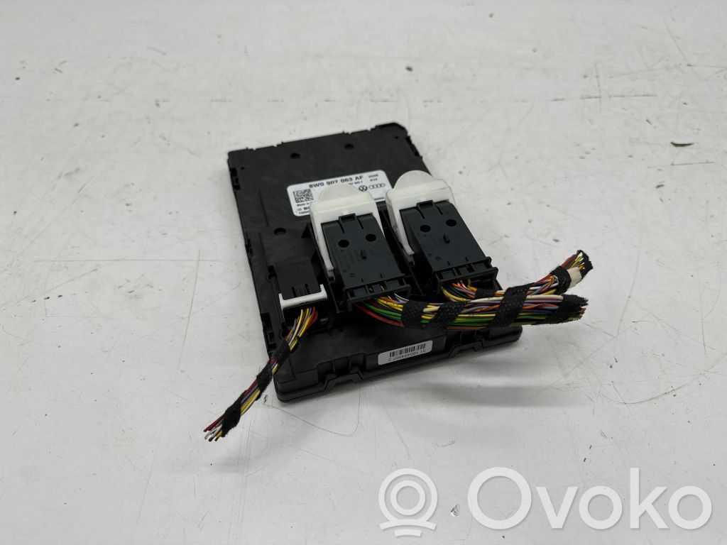 Audi A4 S4 B9 Komfortsteuergerät Bordnetzsteuergerät 