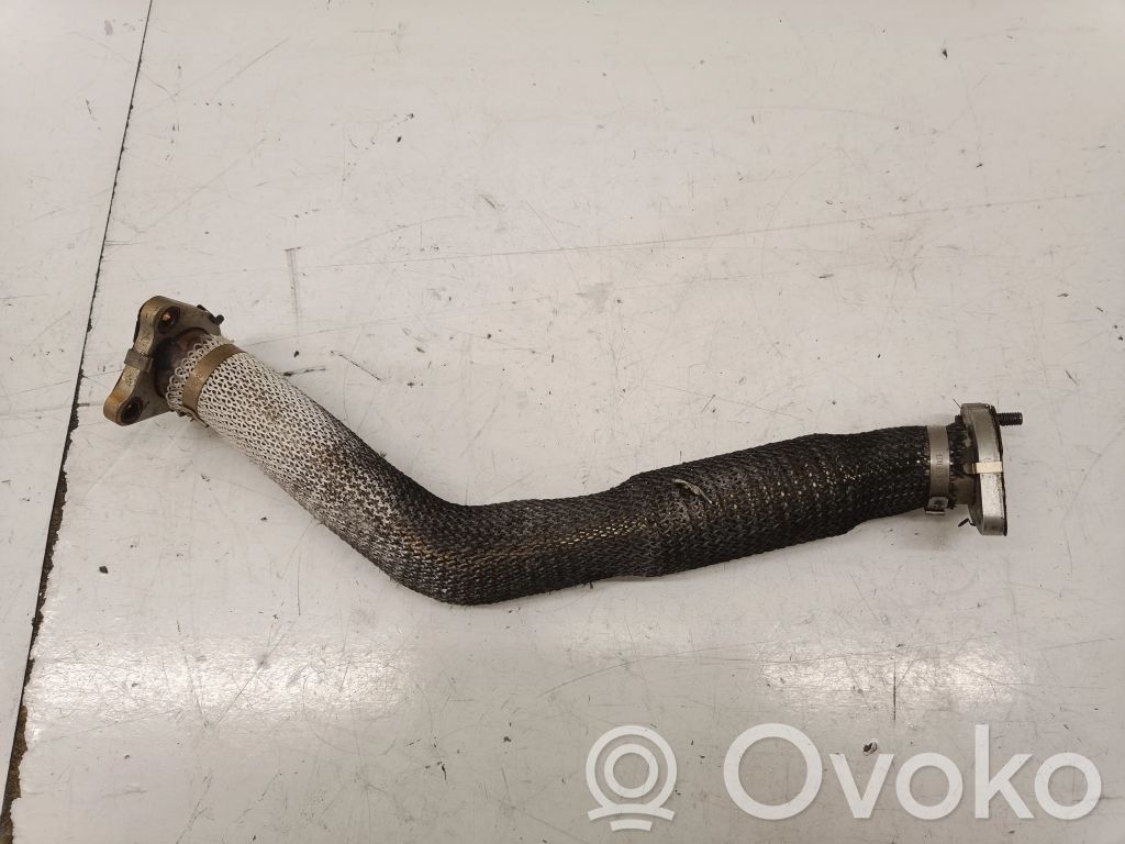 Audi A4 S4 B9 Caurulīte (-es) / šļūtene (-es) 