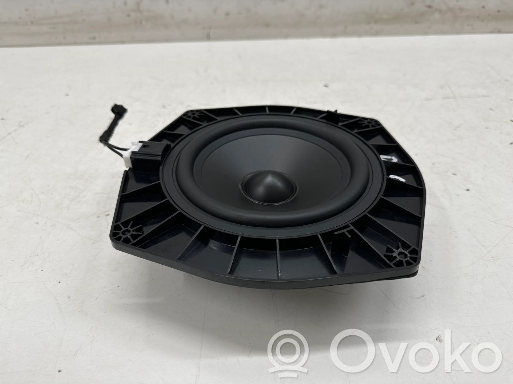 Land Rover Range Rover Sport L494 Enceinte de porte arrière 