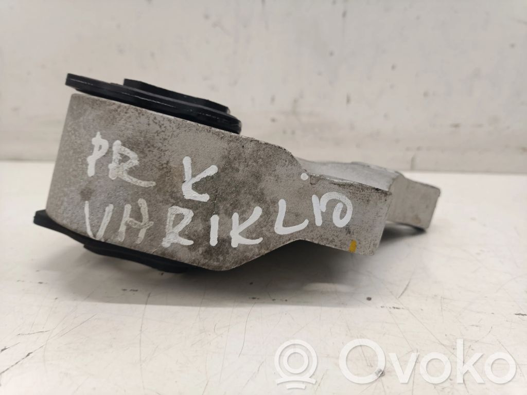 MG ZS Engine mount bracket 