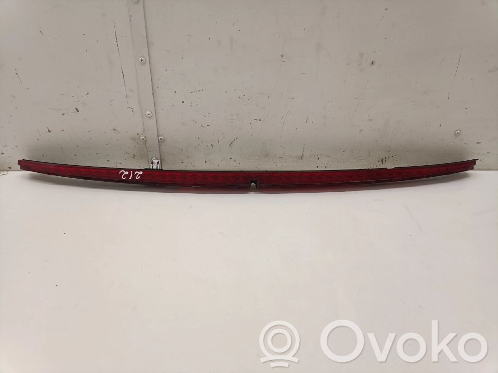 Mercedes-Benz E W212 Third/center stoplight 