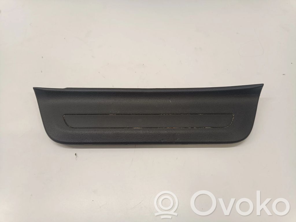 KIA Niro Capac prag spate 