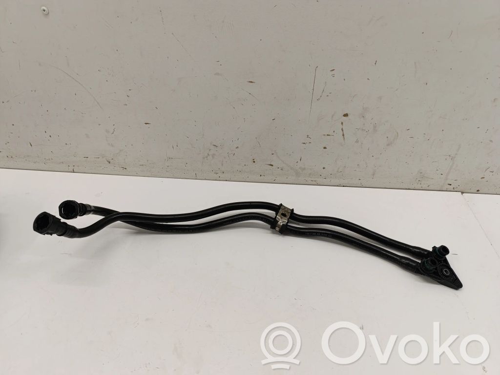BMW 3 E90 E91 Engine coolant pipe/hose 