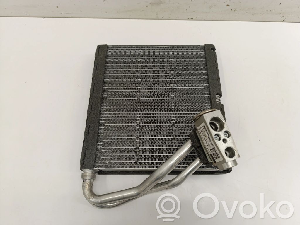 Skoda Enyaq iV Klimaverdampfer Kondensator 