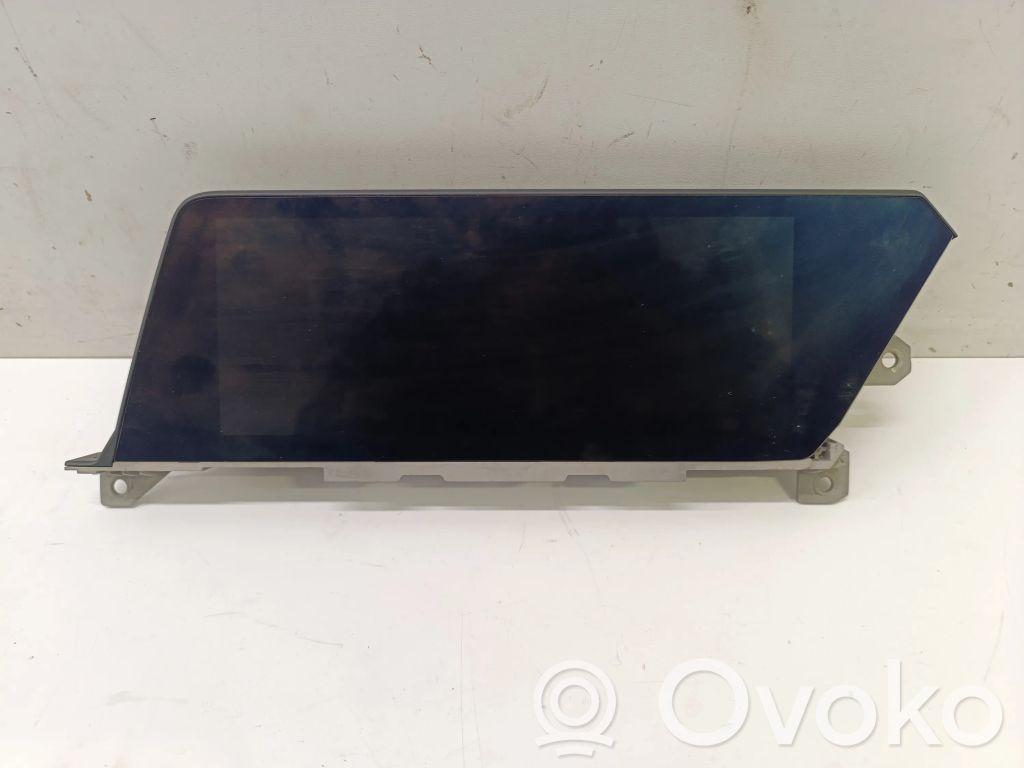 BMW 2 F44 Screen/display/small screen 