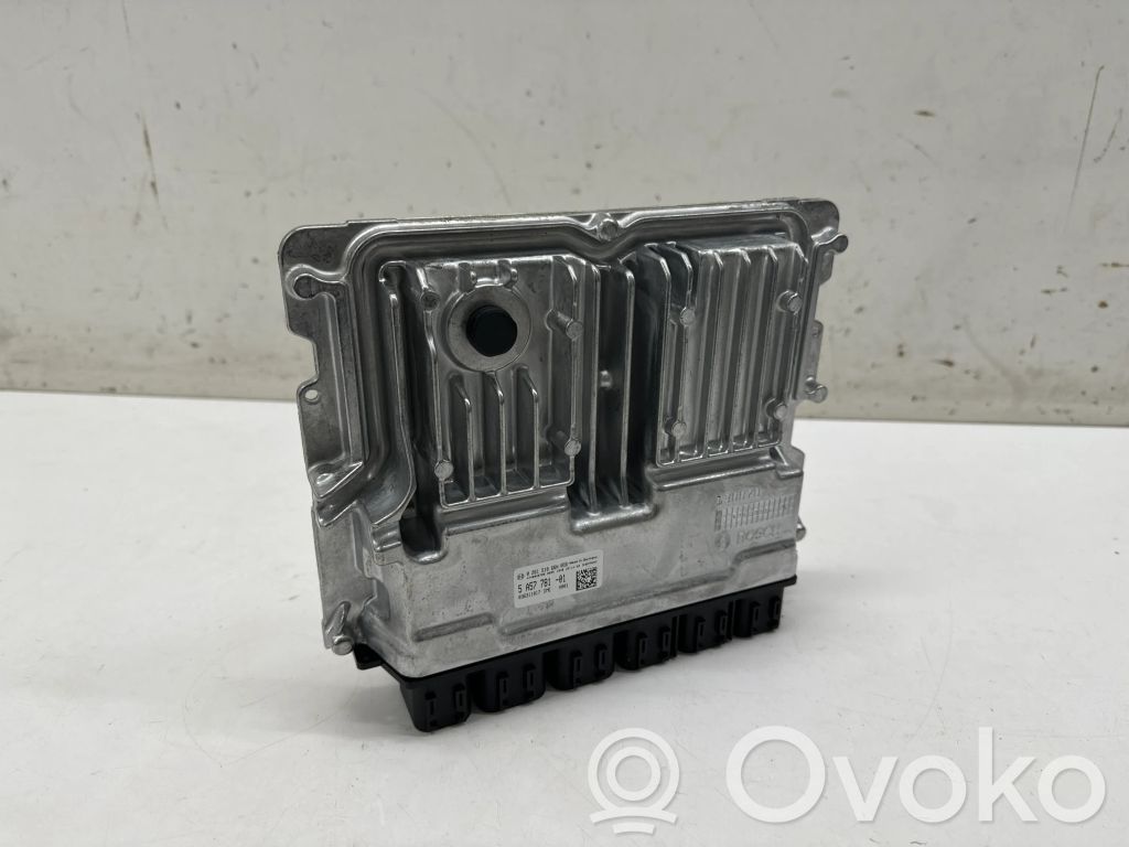 BMW 2 F44 Engine control unit/module 