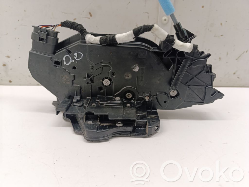 BMW 3 G20 G21 Front door lock 