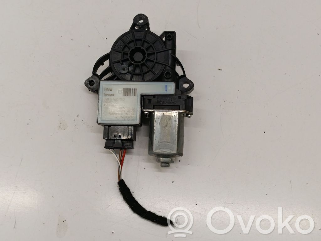 BMW 3 G20 G21 Silnik regulatora szyby drzwi przednich 