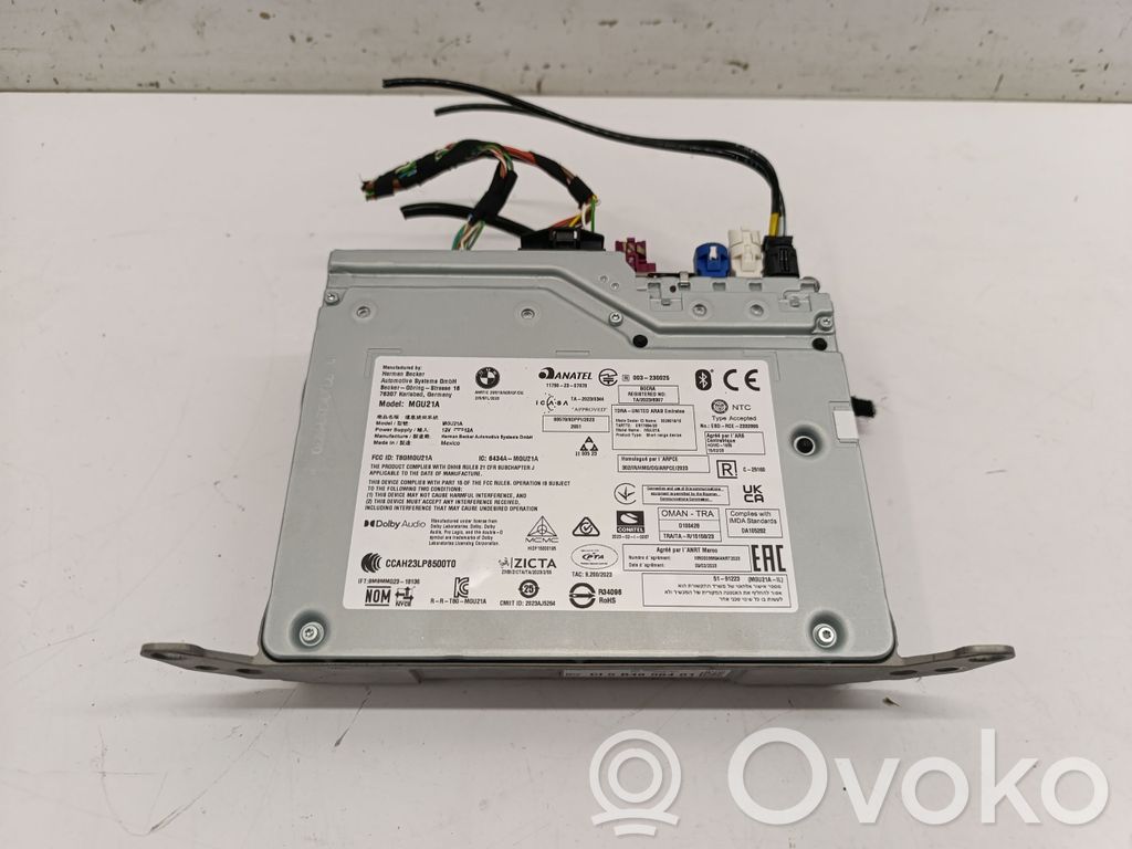 Radio / CD-Player / DVD-Player / Navigation   5B48564
