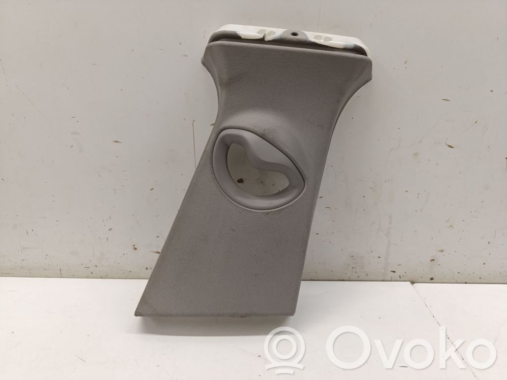 BMW 2 F44 Pilar (B) (superior)
