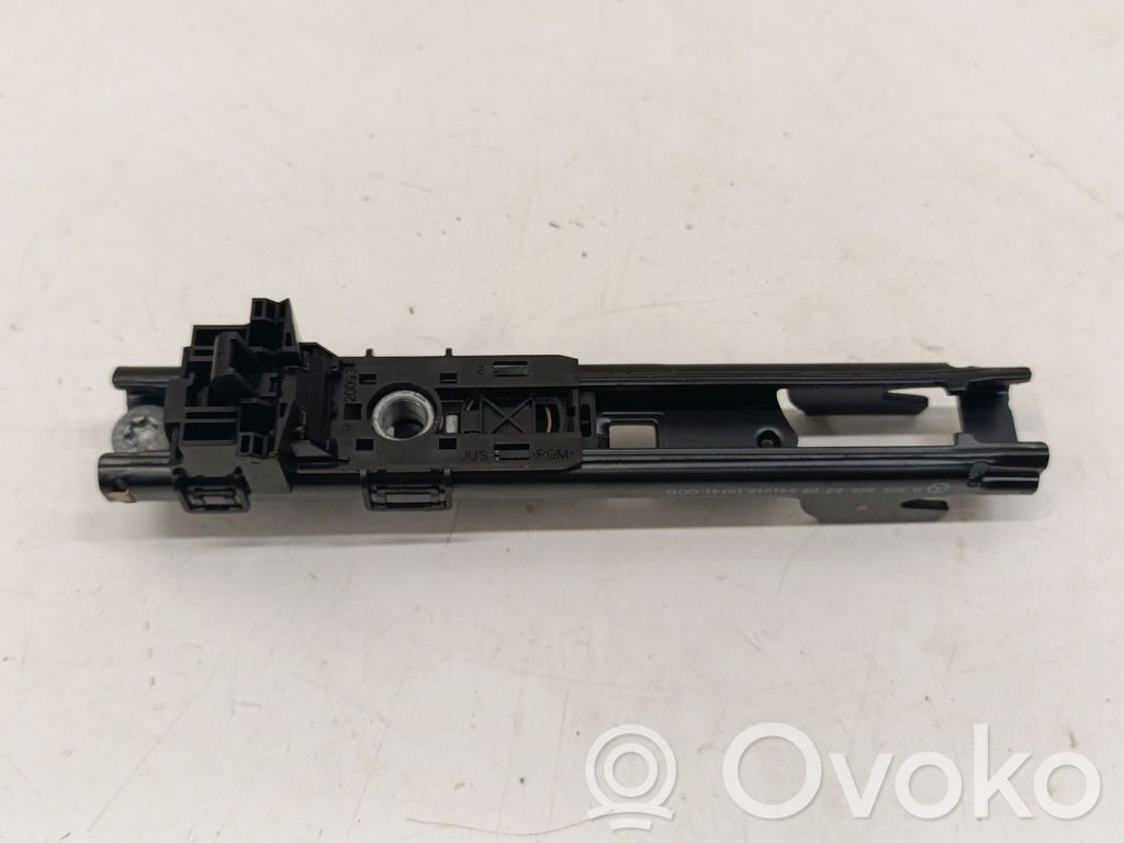 Mercedes-Benz CLA C117 X117 W117 Rail de réglage hauteur de ceinture de sécurité