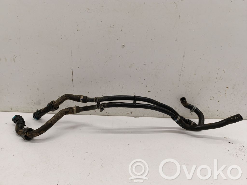 Polestar 2 Engine coolant pipe/hose 
