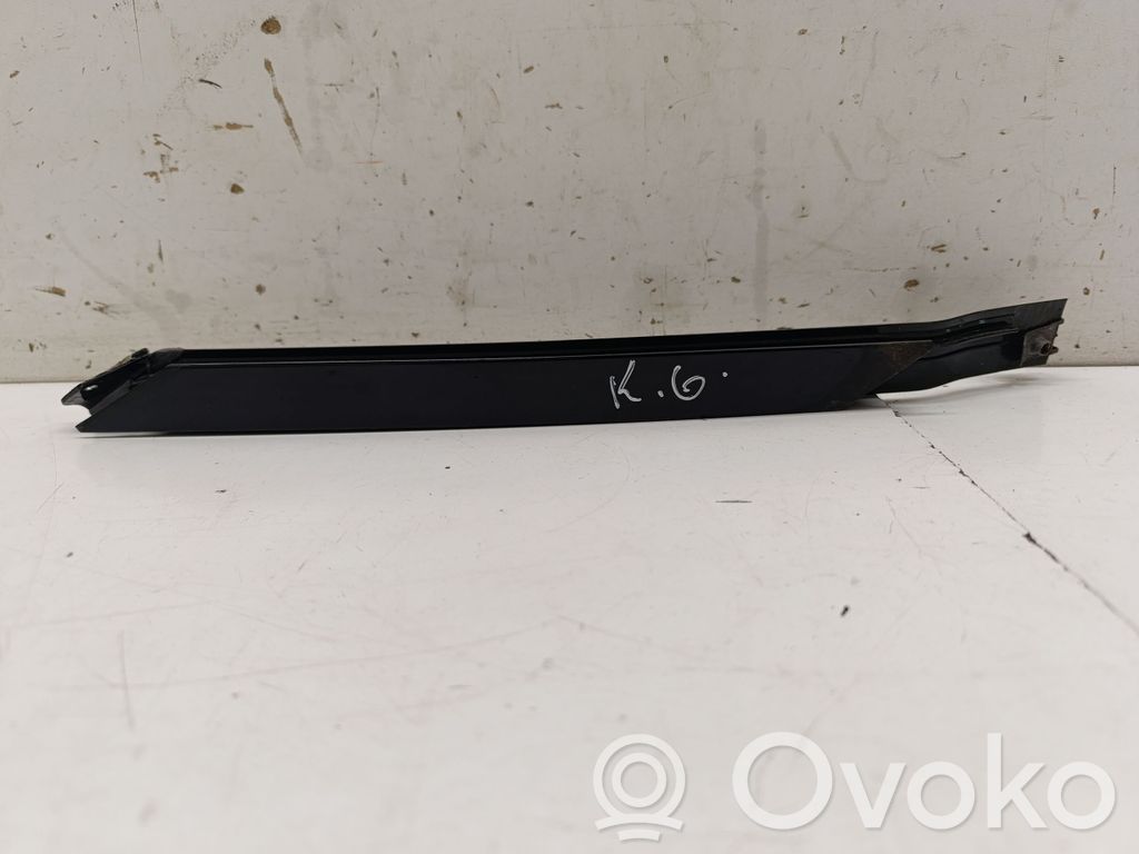 Mercedes-Benz E C207 W207 Binario del parabrezza della portiera posteriore