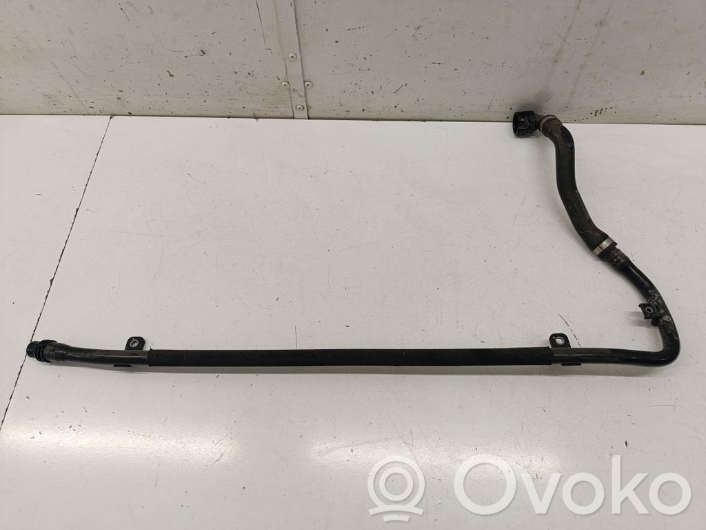 Mercedes-Benz EQE v295 Przewód / Wąż chłodnicy 