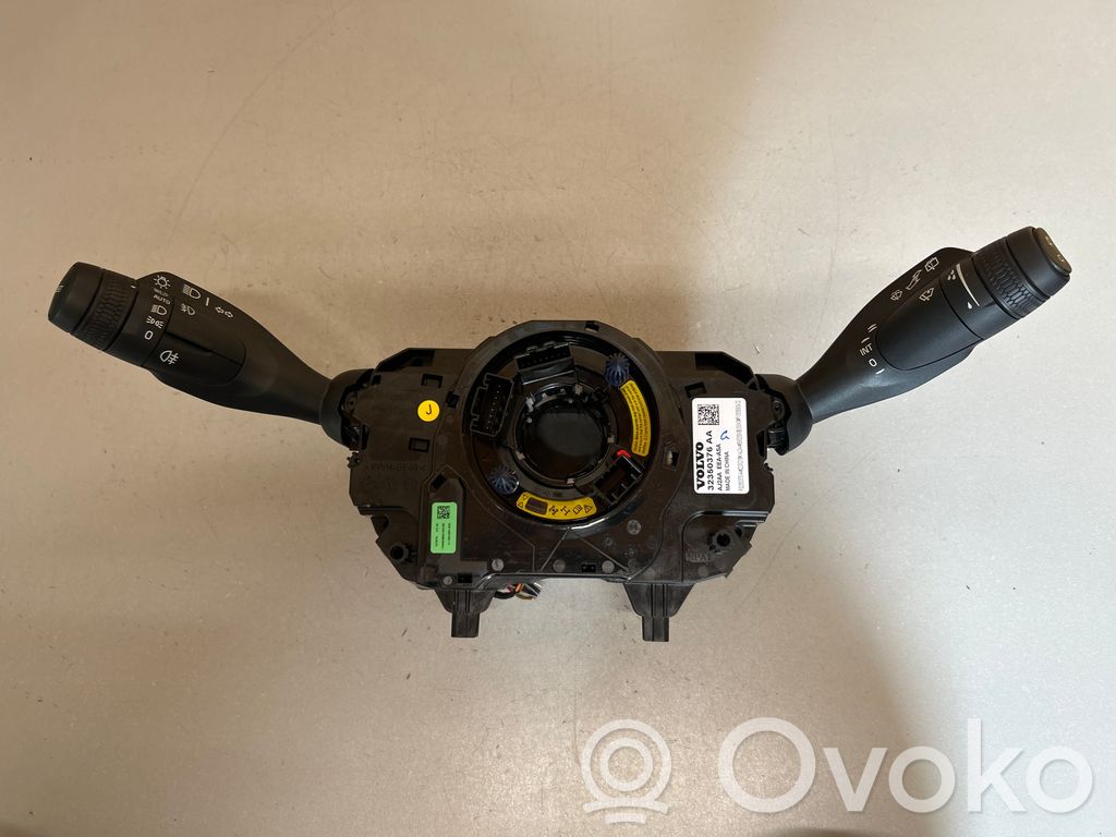 Volvo XC60 Wiper turn signal indicator stalk/switch 