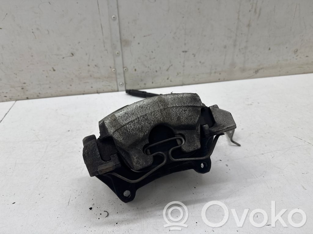 Volvo XC60 Etujarrusatula 