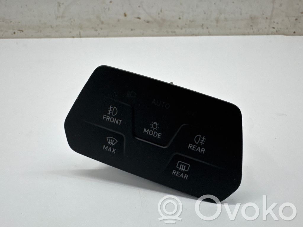 Cupra Leon Light switch 