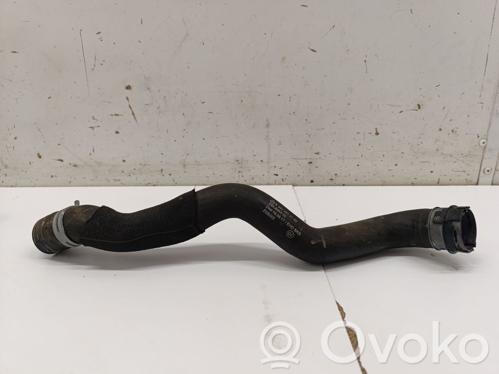Mercedes-Benz A W177 Conductă/furtun lichid de răcire motor