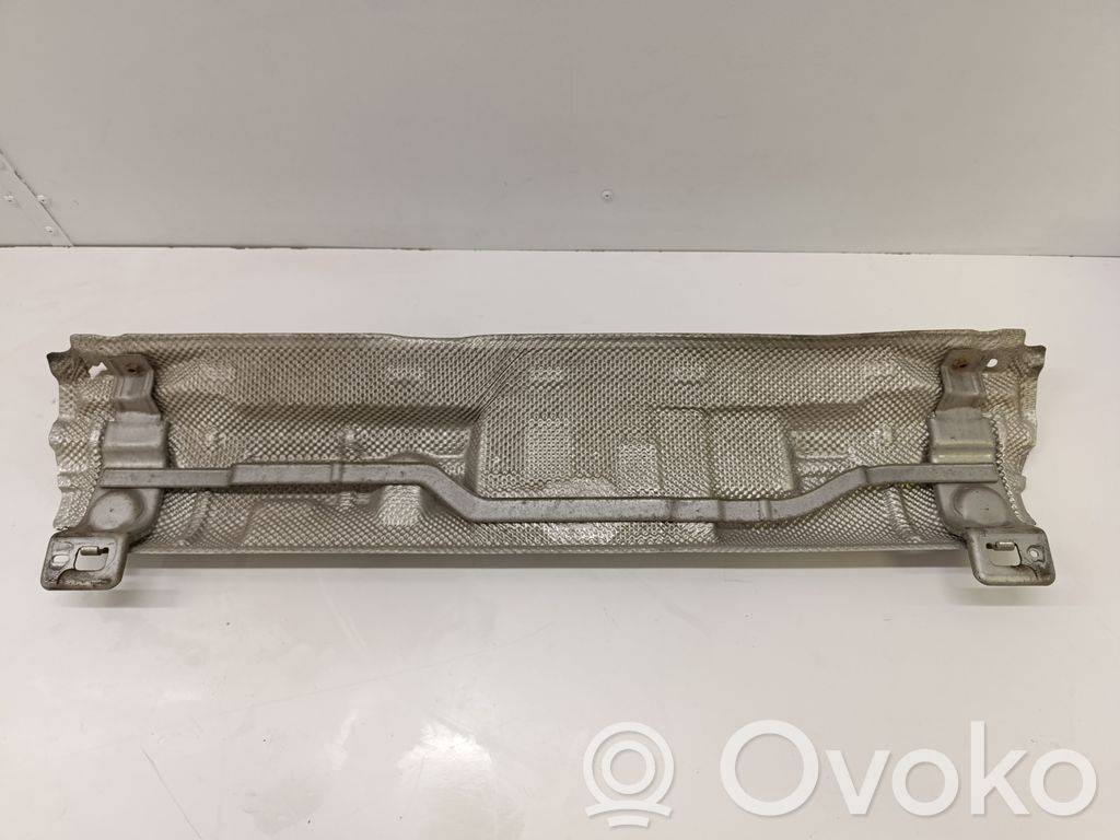 Osłona pod zderzak przedni / Absorber   J9C35K261AB