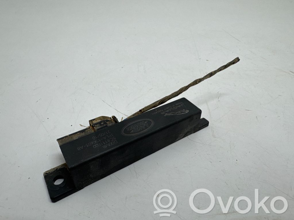 Radion pystyantenni   JPLA15K603AB,5C8111F00