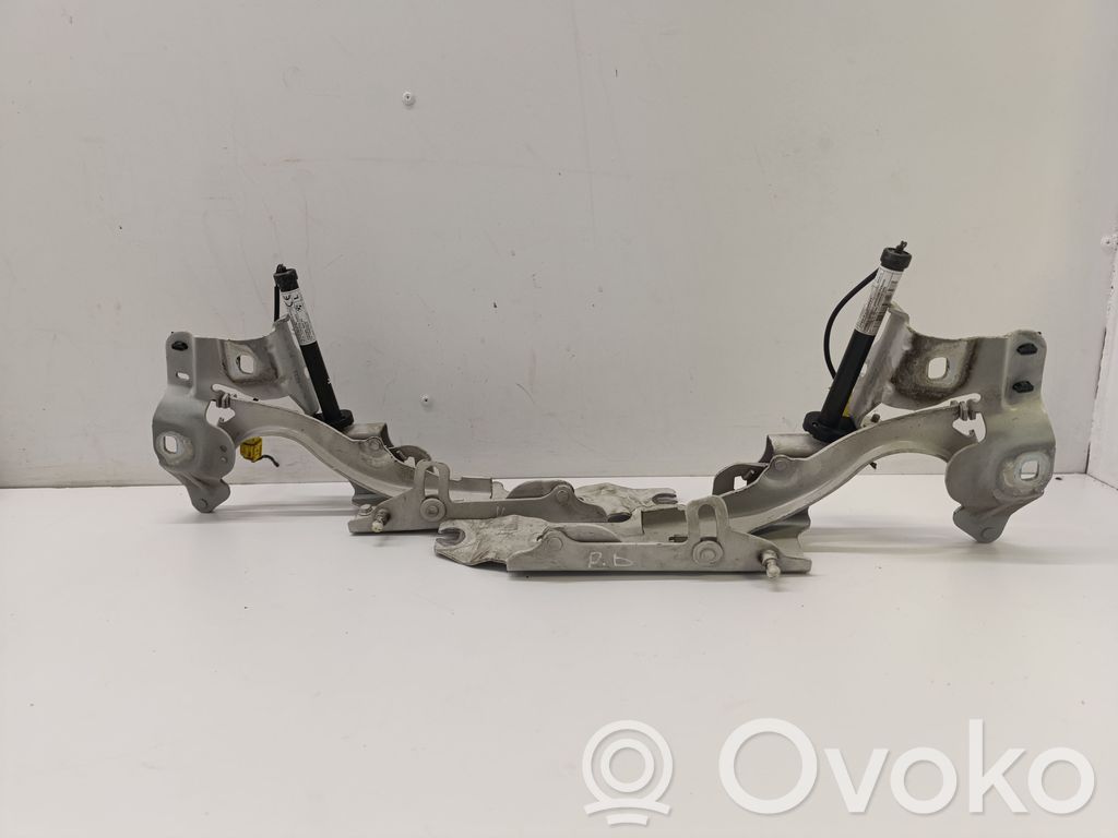 BMW 2 F46 Konepellin saranat 