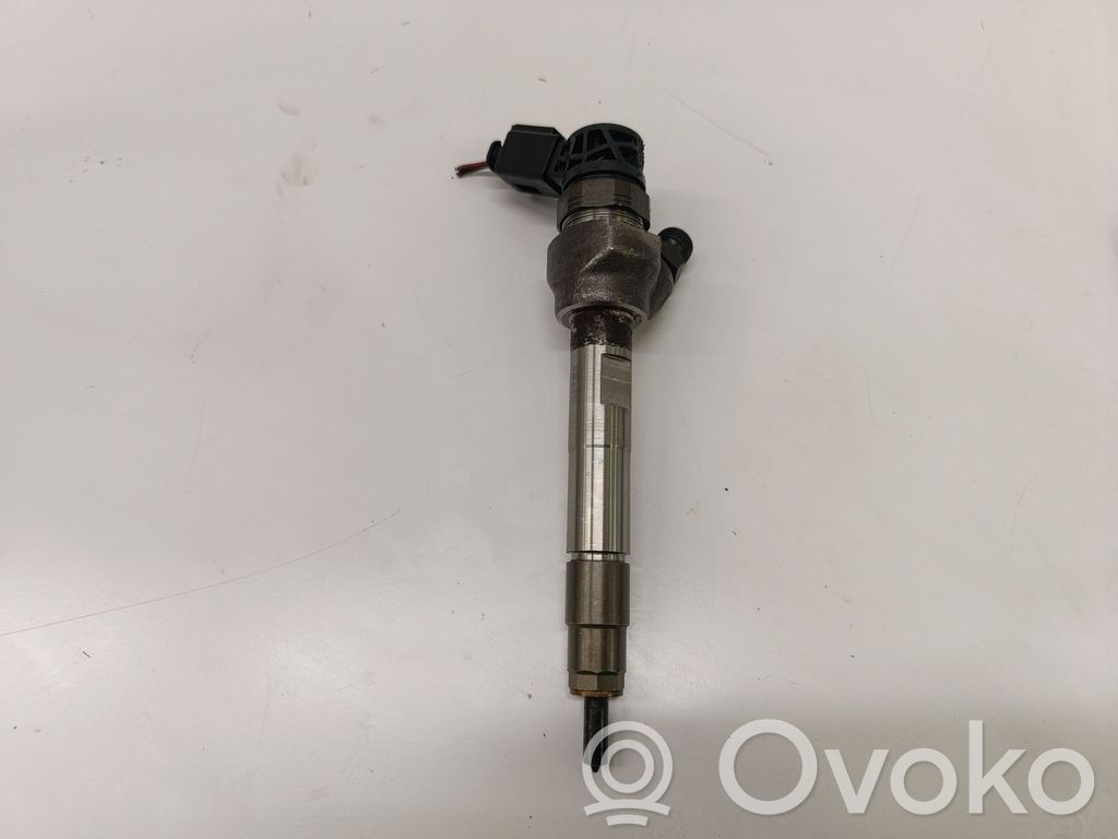 BMW 2 F46 Iniettore 