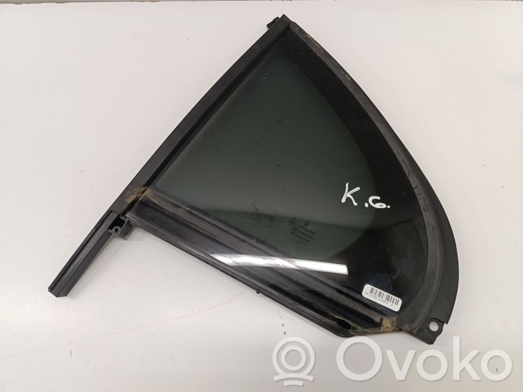 Mercedes-Benz C W206 Geam aerisire ușă spate 